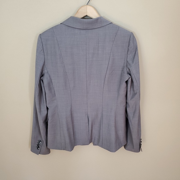 .Ann Taylor Gray Blazer sz 8 - Picture 3 of 6